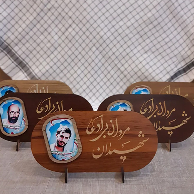 تزئین خانه و محیط کار با استندهای زیبا و مینیمال