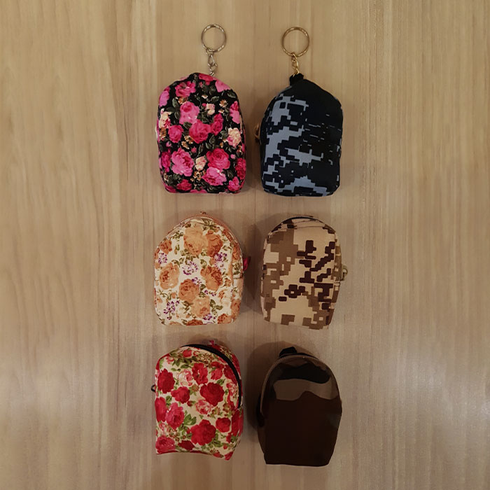 کیف هندزفری و جاکلیدی در چند رنگ مختلف